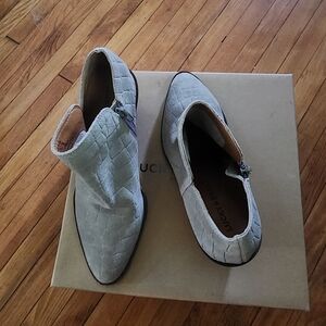 Lucky Brand Gray Croc-Embossed Ankle Boots